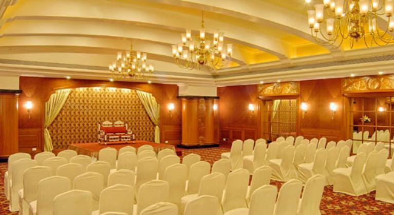 The Imperial Palace Rajkot Exterior foto